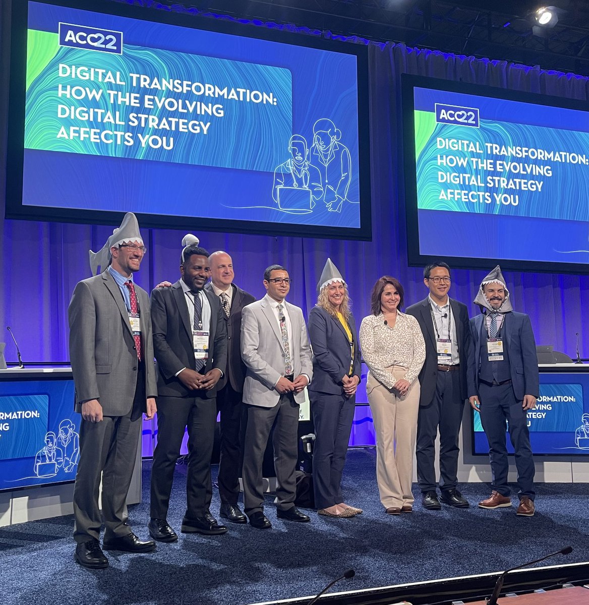 It was a great experience being on the ACC2022 Shark Tank stage today. I’m happy the NYU shark had the best offer for me (I had to accept his offer anyways 😂). Honored to accept a seat in the ACC critical care council #ACCFIT #ACC22 #ACCCriticalCare