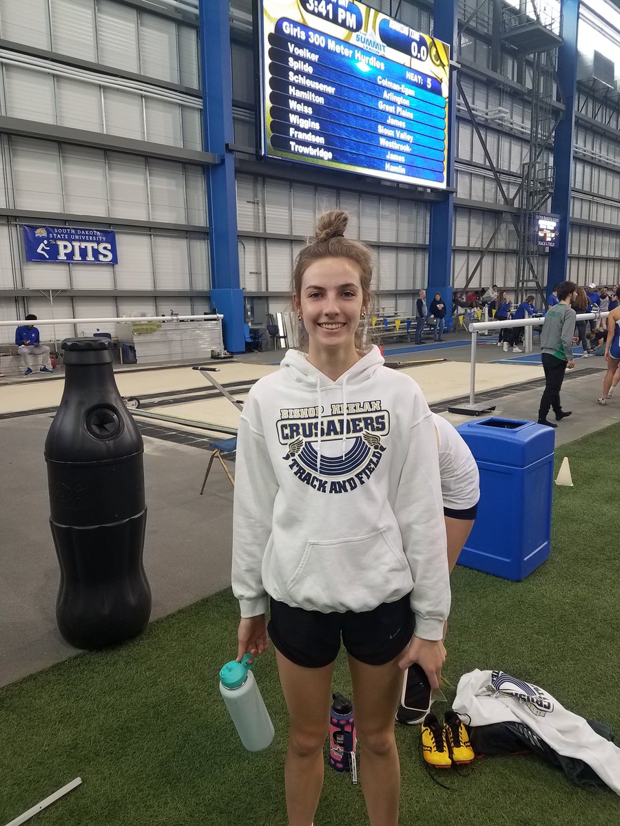 Heelan Girls Track tweet media