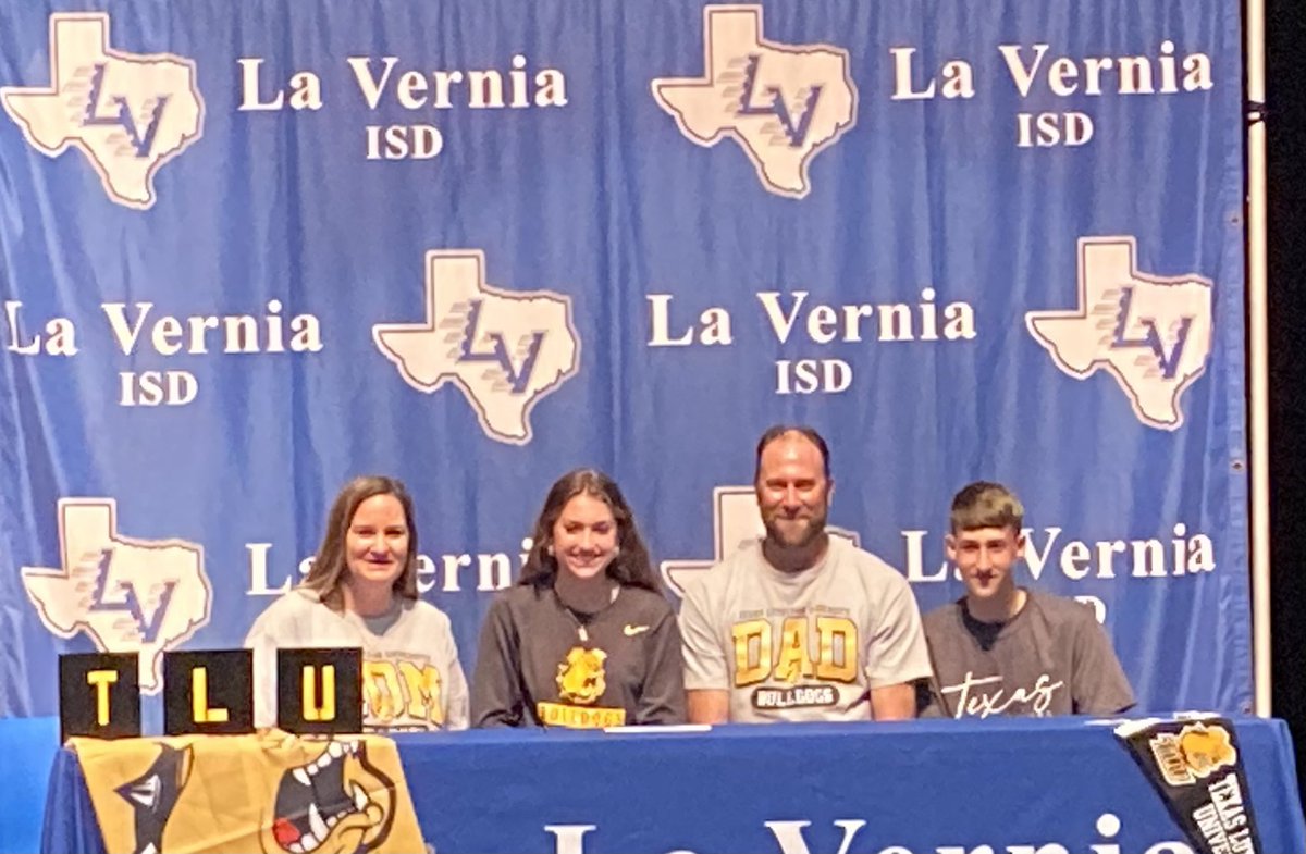 WrestlingLv's tweet photo. Congratulations our 119 lb’er Ashlynn on signing to TLU for track!! https://t.co/OTU9o6AVXj