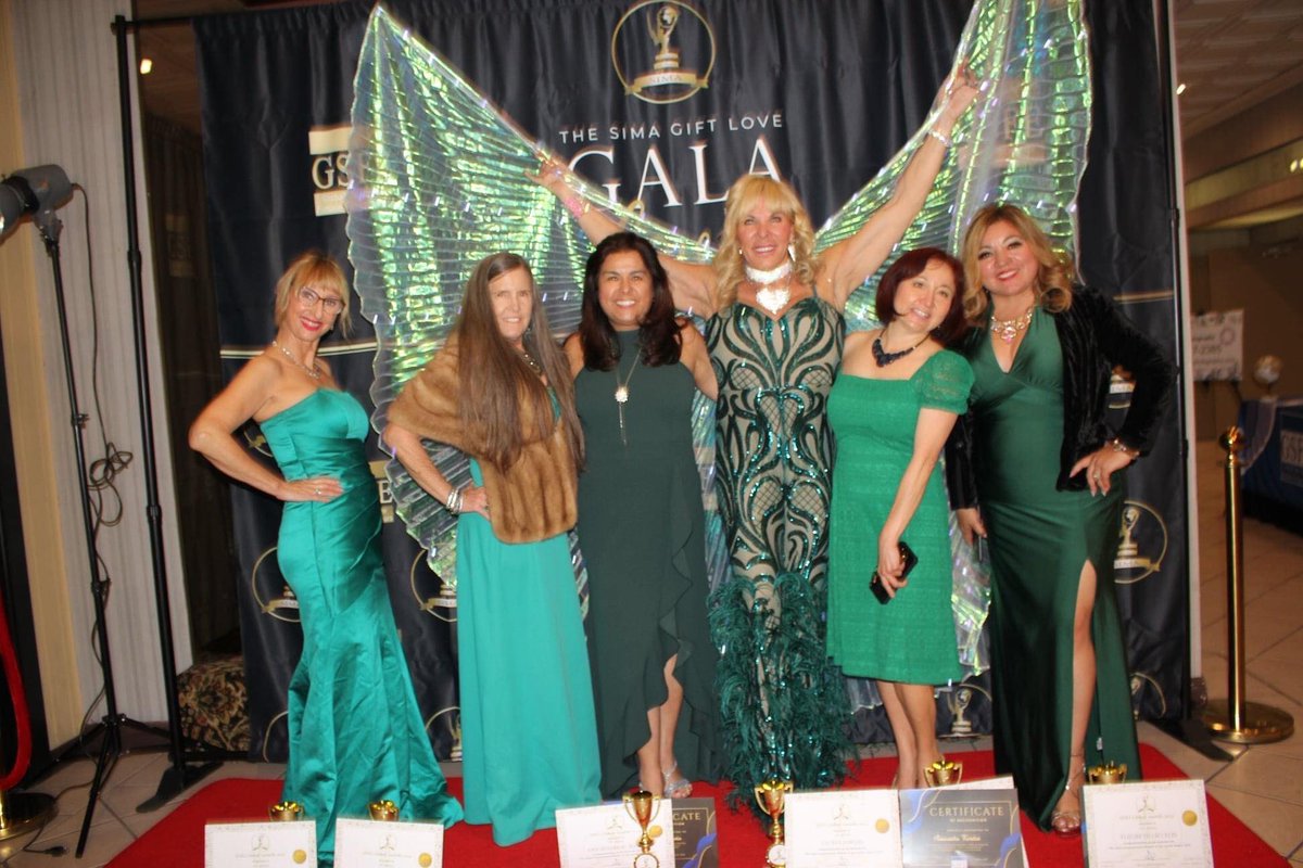 ImLaurenMPowers's tweet photo. It is an honor to be one of the awardees of SIMA Awards 2022 as #MostInfluentialPeopleoftheWorld. 
Thank you so much Robbie Motter, Global Society For Female Entrepreneurs and Ada Gartenmann 
#LaurenMPowers #Awardee #SIMAAwards2022 #gsfe https://t.co/Tf9xExphth