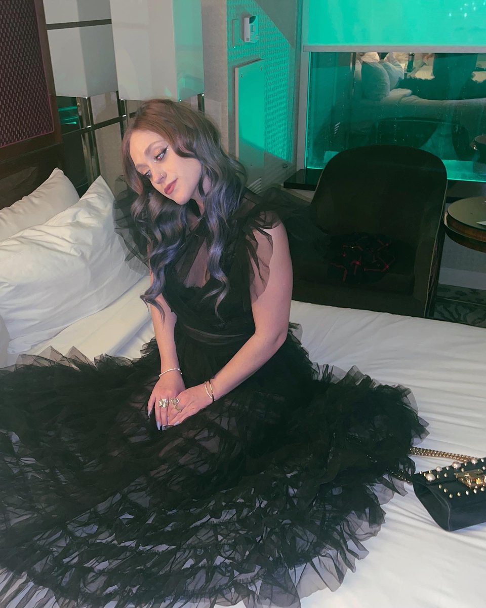 Luxtides tweet media