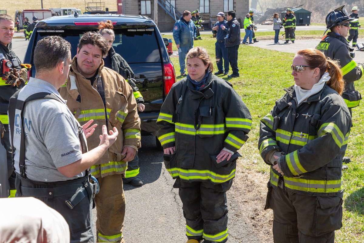 theweharealtor's tweet image. I would like to thank all the men and women from @WestHartfordFD and all the other Fire Departments that helped organize #fireops. This was not only an amazing opportunity but also an eye opening experience. #thebravest #westhartford Photo credit: Patrick Dooley