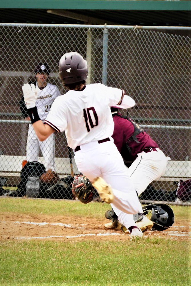 NANNPHOTO51's tweet photo. NJ HS Baseball Summit vs Union-photos & digital at https://t.co/ex6QCy9kKN #njhsbaseball #UCCBaseball #NJHSSPORTS #UHS_Farmers #UHS_Baseball #SummitHS #SHS_HilltopperBaseball https://t.co/7BkpPGEOgH