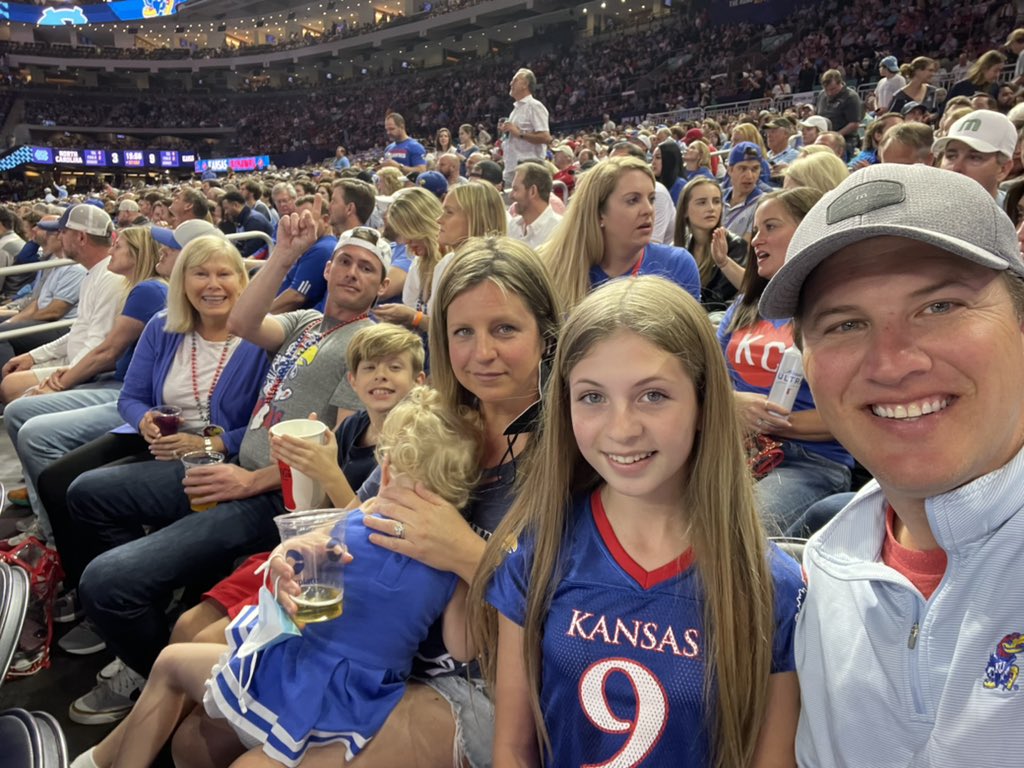 CribbAltman's tweet photo. #KUSelfie https://t.co/f11kADGdtH