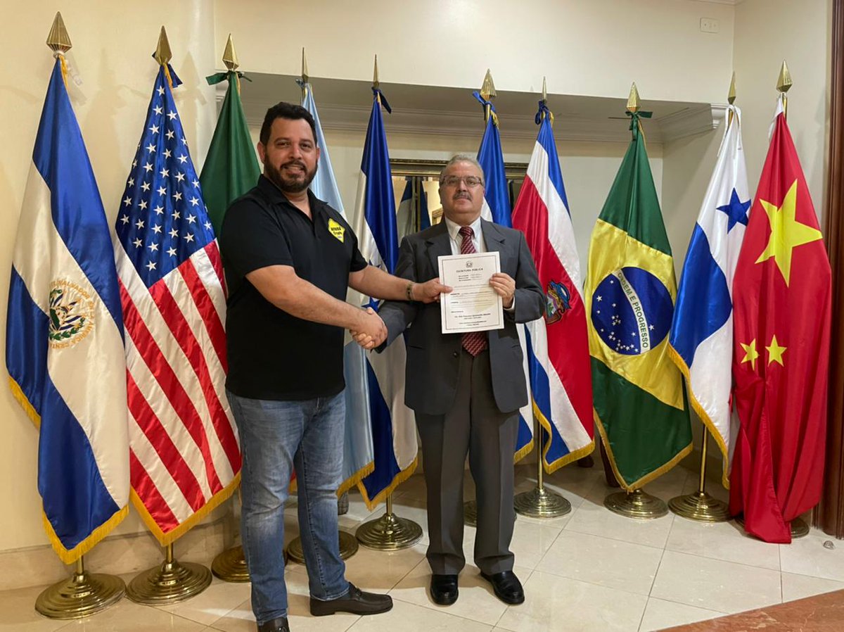 RogerTriminio's tweet photo. Welcome @KleeKaiETH to El Salvador,  Klee Kai Enterprises sa de cv. Is Now Registered as a Legal Company. $klee 
@monicataher 
@CircaCrypto 
@Paul_0256 
@CollazoPitt 
@nayibbukele https://t.co/R08TFdLRVr
