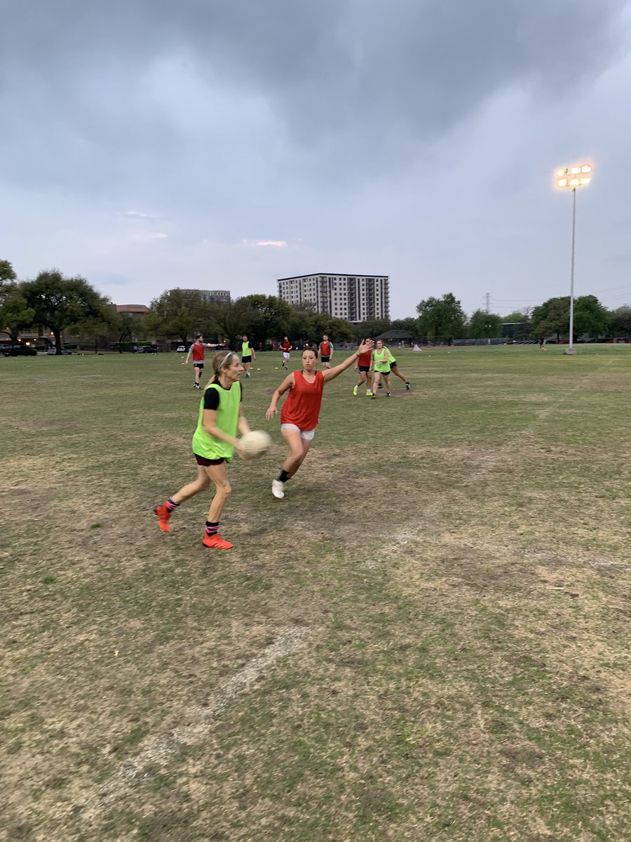 DallasGAA's tweet photo. Great Co-Ed skills training tonight. Thanks to Coach Joe for leading us in drills and games. #FionnFamily https://t.co/JYybrrjA4d