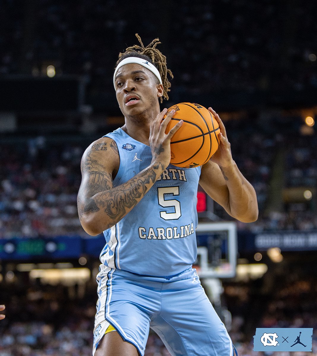 UNC_Basketball's tweet photo. Armando Bacot is 1 of 4 players in ACC history to record 500+ rebounds in a single-season 💪 https://t.co/kwV9HTX0s9