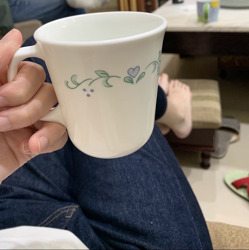 music_class_'s tweet photo. 一杯咖啡☕️開啟一天❤️登山後遺症來了 鐵腿😭���😵
#花蓮
#咖啡
#登山先pass😂 https://t.co/ZgZyOJyshi