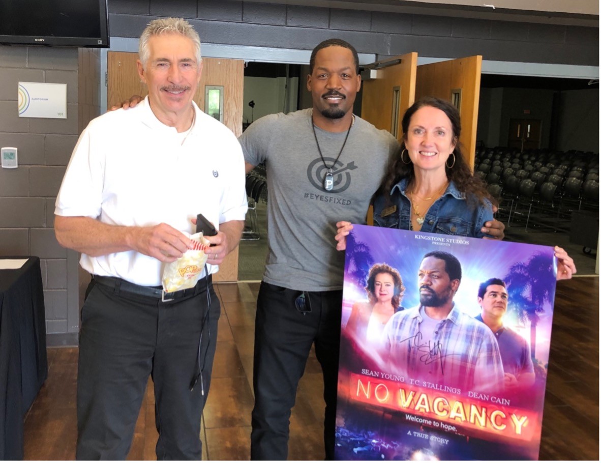 artayris's tweet photo. Orlando influencers pre-screening at First Baptist Orlando of "No Vacancy" ahead of the May 9 release. @FirstOrlando @TCStallings https://t.co/SmgPJtAPvE
