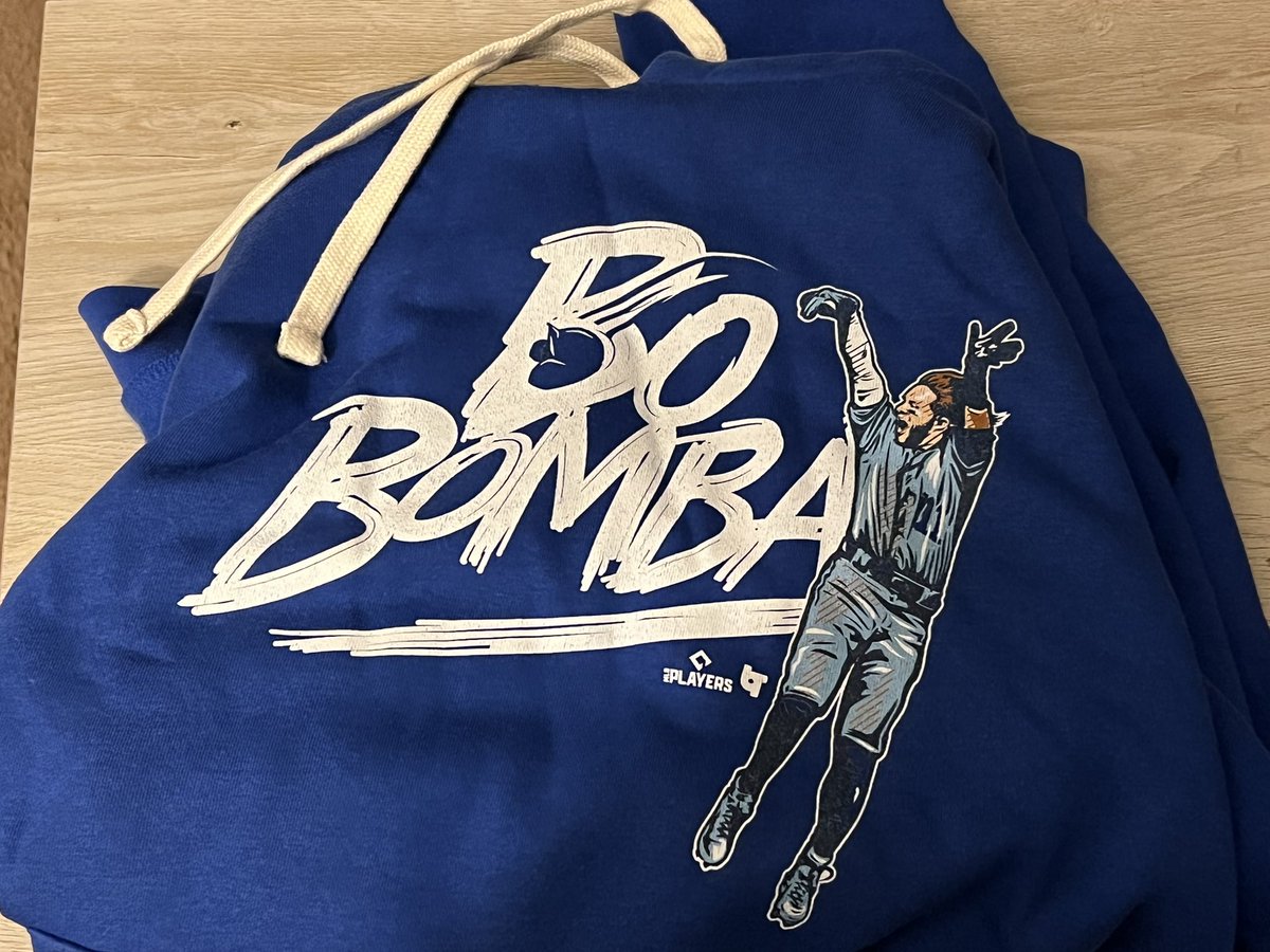imac1ntosh's tweet photo. @Chris_Dempsey11 my new #BoBomba hoodie came in just in time for the season! #bobichette #bobaby @BreakingT https://t.co/aCUfvCD7cb