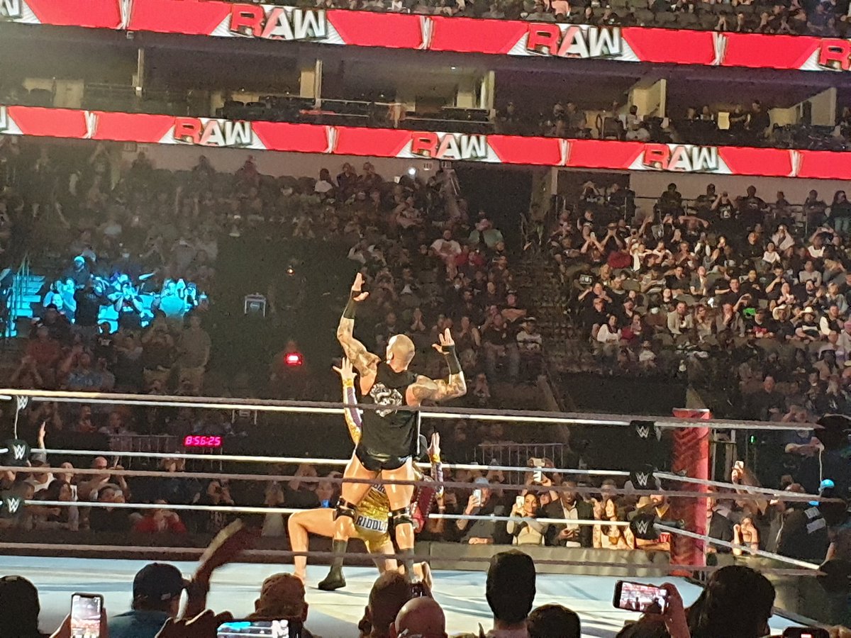 sylvainguern's tweet photo. #RKOBro in the place #WrestleMania #RAWAfterMania #WWE https://t.co/mdMhWHLEzN