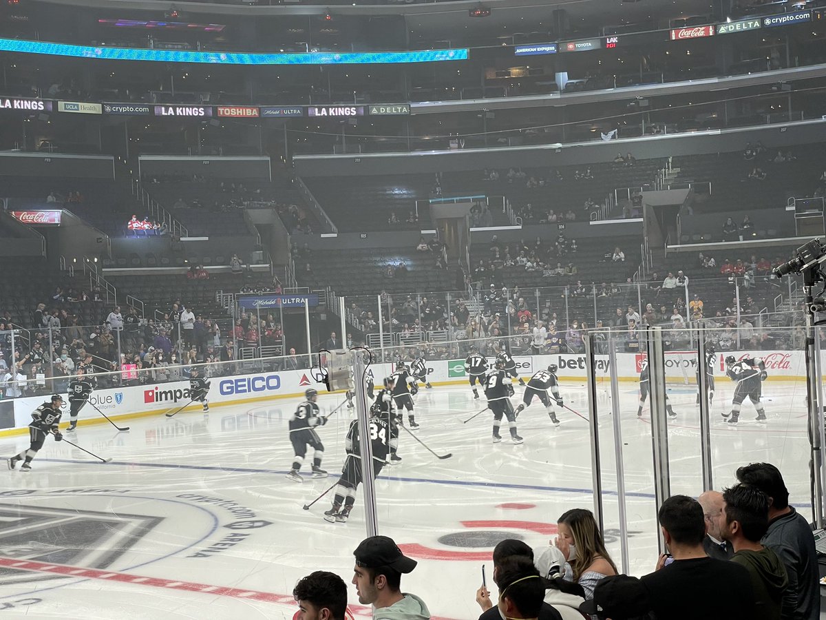 Attention! No stream tonight. We are enjoying the last hockey game we are attending tonight. See you all Wednesday! Go @LAKINGS go!