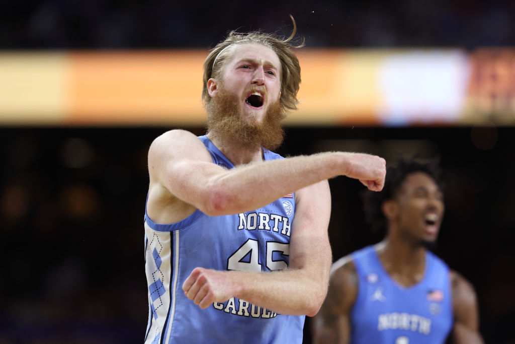 ESPNInsights's tweet photo. Brady Manek is the 2nd player in NCAA Tournament history to make 3 threes in all 6 games of an NCAA Tournament.

The other? Donald Williams, who did it for North Carolina in 1993, leading the Tar Heels to a championship in... New Orleans. https://t.co/q6kiXBDIGW