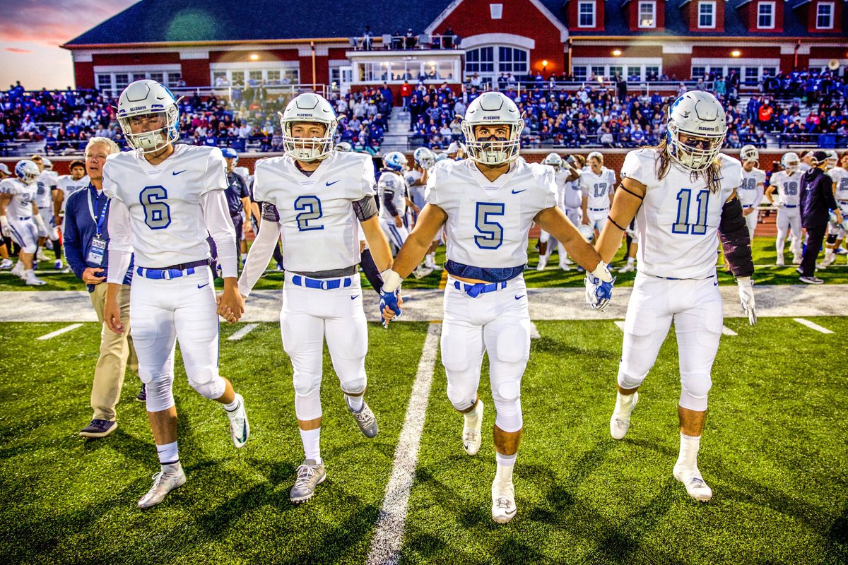 ElijahPollice's tweet photo. I’m beyond excited to announce I’m committing to Illinois College!!!! I want to thank @CoachDeFrisco and @Coach_RReid for this opportunity. https://t.co/RXI8UjPfmm