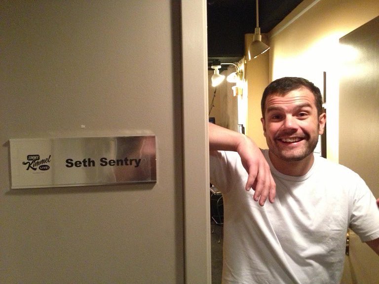 sethsentry's tweet photo. 9 years ago, first Australian rapper on a US talk show. First K-Mart flannel on @jimmykimmel (probably) https://t.co/IrGOUvZCKE