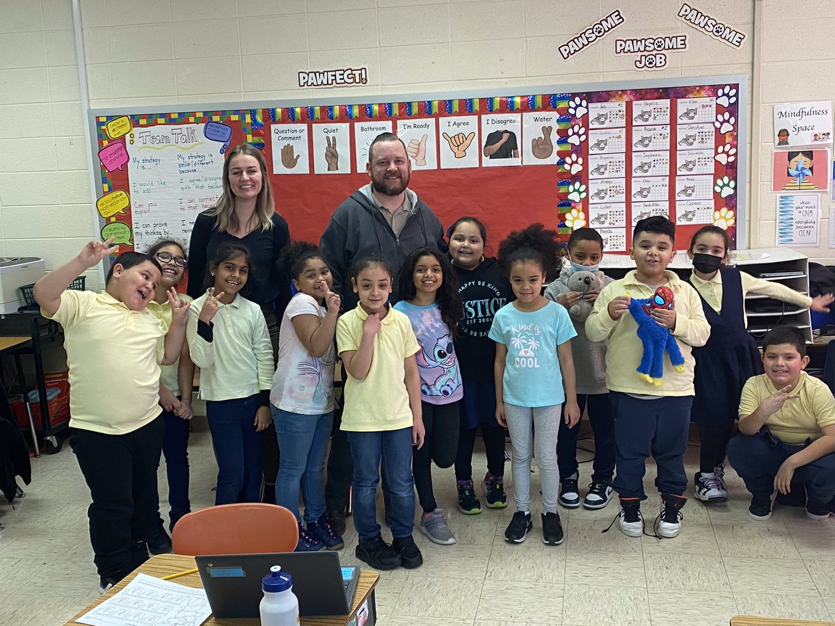 msanchez_crew's tweet photo. 2nd graders excited to hear that they won March Madness Attendance Challenge. Ended the month with 91% ADA and reduced our CA by 6.4%! #letskeepitup #everyday @corinne_barney @Hartford_Public @HartfordSuper @MisterRuiter https://t.co/AjOx4I4c1R