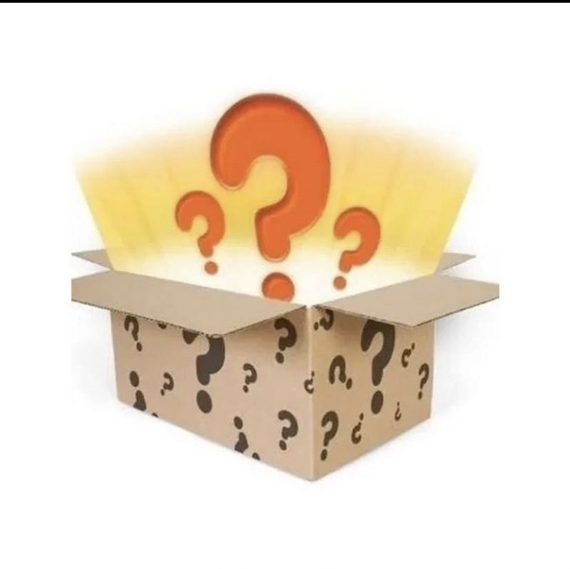 BeChingus's tweet image. Chingus estamos com estoque novamente da Box do bts na loja da Shopee .. tendo dois modelos , quem tiver interesse chamar na Dm ! 

Opção 1 : 23 itens por 13 reais 
0pcao 2: 24 itens ( um sendo uma agenda com 80 folhas decoradas )