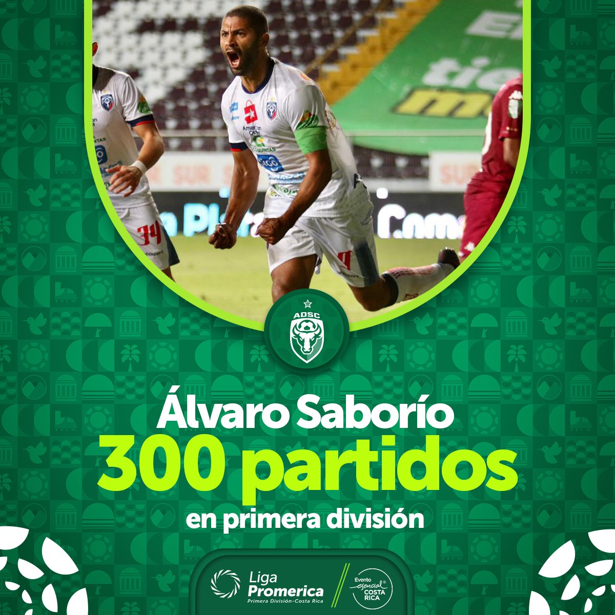 UnafutOficial's tweet photo. El goleador @al_saborio llegó a 300 partidos oficiales en la Primera División… ¡Felicidades! 👏🏼⚽️

#LigaPromerica #HistoriaUnafut #300partidos https://t.co/sTHsz5pXit