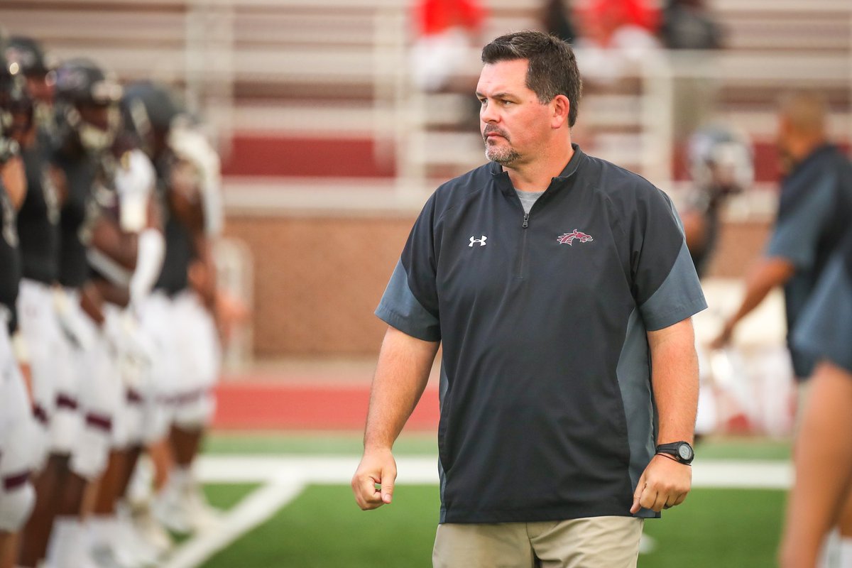 CHSDragonFB's tweet photo. We dropped the ball yesterday so we have to make up for it today!! We want to wish a very happy birthday to Our leader and head football coach @CoachJoeRocconi!! Thank you for all you do for not only Our high school program but Our youth as well! Happy belated birthday Coach‼️‼️ https://t.co/zKZ8isEGr7