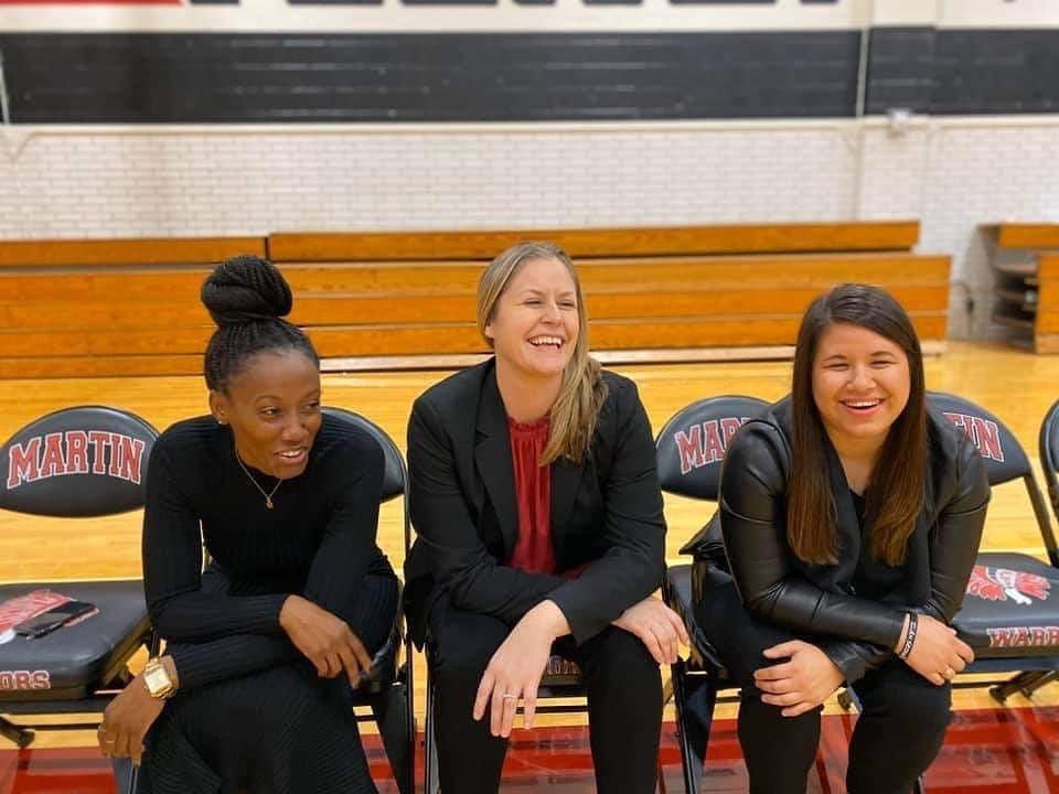 Once upon a time she was my Captain. She grew up &amp; jumped in the deep end &amp; ran the whole program as the interim head coach as I deployed to the Middle East. 

Now <a href="/CoachGonzalez11/">Bethany Gonzalez</a> is THE HEAD COACH FOR <a href="/ArlMartinGBB/">Arlington Martin GBB</a>. 

So happy for this one. Watch out, she is about to crush it.