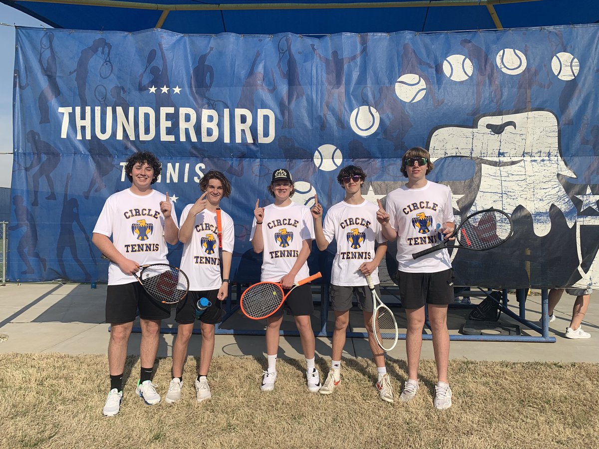 Circle JV places 1st as a team in their home meet to start off the season. Good work gentlemen!
<a href="/CircleTBird/">CHS Activities</a> #Thrivein375