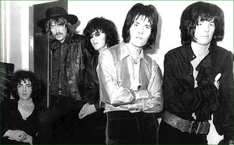 lofcr1's tweet photo. What is your favorite Deep Purple song? https://t.co/gTYlAVwYlB
