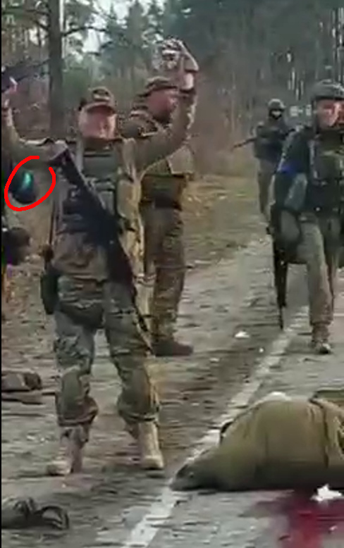 _x45d's tweet image. Video has now emerged showing Ukraine forces committing the #BuchaMassacre 
I wont post the video but here are some screenshots with relevant parts highlighted.