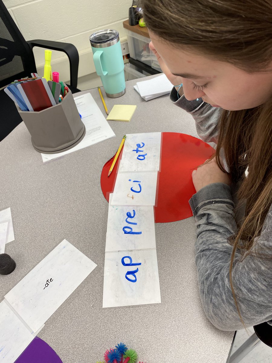 Stephanie Moore tweet media