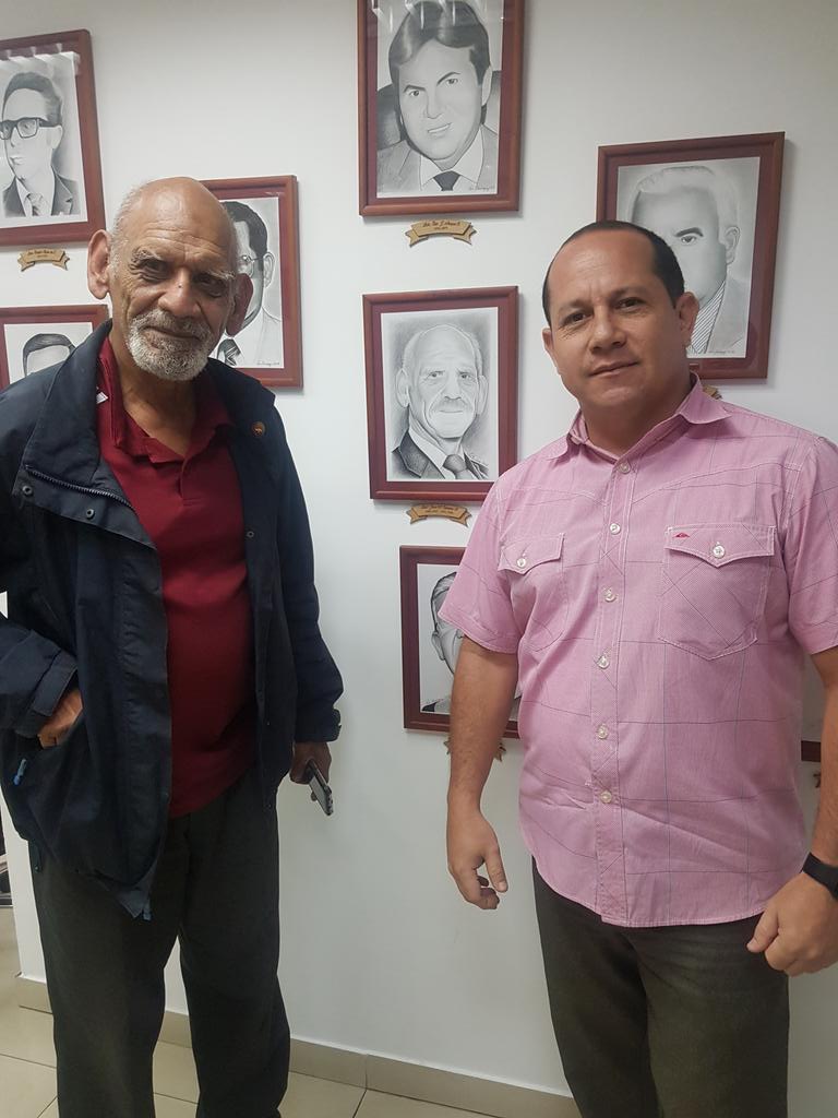 fjcamero's tweet photo. Con mi compañero de *𝗦𝗰𝗿𝗮𝗯𝗯𝗹𝗲* Amigo, Colega y Expresidente de nuestro Prestigioso Colegio de Contadores Públicos del Distrito Capital *𝗟𝗶𝗰𝗱𝗼. 𝗝𝘂𝗮𝗻 𝗖𝗮𝗿𝗿𝗲𝗿𝗮 𝗖𝗣𝗖 𝟰.𝟮𝟰𝟮
#DameTuHash #Contadores #CriptoContadores #Scrabble #CriptoContabilidad https://t.co/5KPWYh4XzO