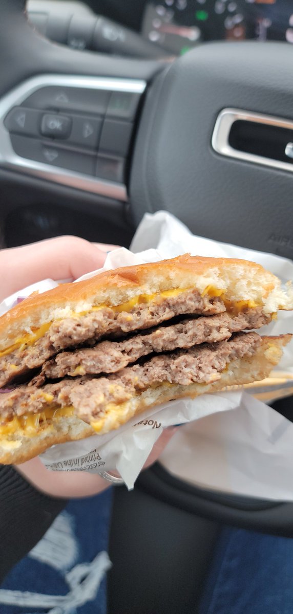 Taurusbby28's tweet photo. When McDonald's messes up good for once. Lol turned my double into a triple ๐คฃ okay ill take it! #imokwithit #thanks https://t.co/6eGh2QJ8MM