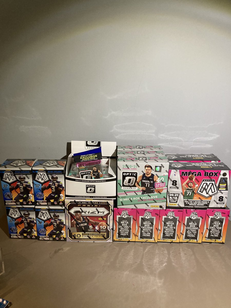 TCN215's tweet image. Monday night rips??

Comment or DM if interested‼️

@24_7SportsCards @TheHobby247 @sports_sell @reycollazo82 @HobbyConnector @Hobby_Connect