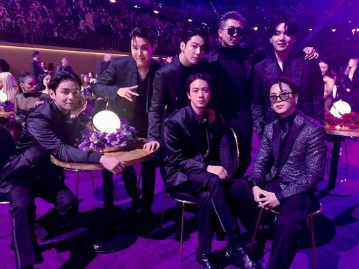 シマリス ⁷⟬⟭ 🩵🩷💛🐹ㅇ𖥦ㅇ (@perseids819) / Posts / X