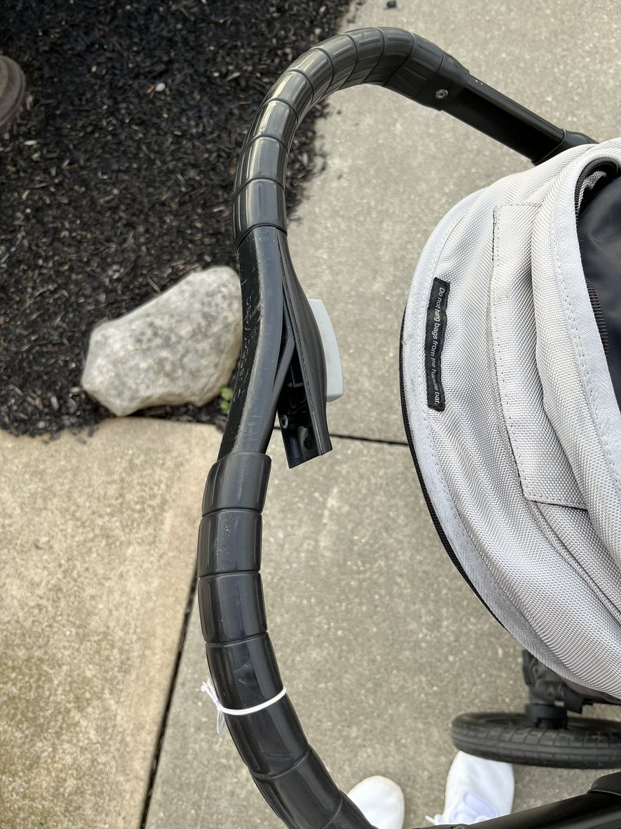 cjwilliams0820's tweet photo. So @FlyFrontier destroyed our 9 month old $800 double stroller and they emailed us today offering $100 travel voucher.  Don’t even know what to say.  #dobetter #CustomerService https://t.co/PhQZQmsCkr
