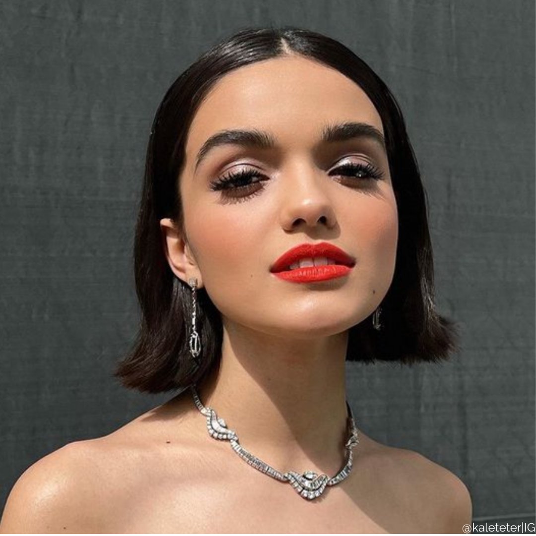 MatchMyMakeup's tweet photo. The Grammy's are done and dusted - and the only thing that slapped was the lewks 😍 Here are a few of our favourites - what were yours?! #grammys #beautytrends https://t.co/ry3u5XgyxT