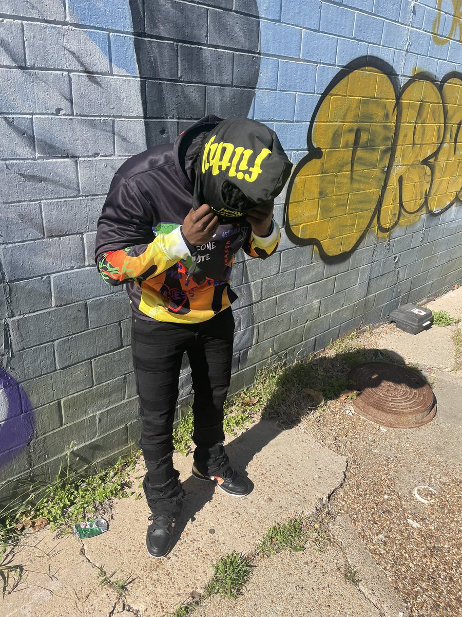 checkchaserls's tweet photo. Chasing as one just get fly different ๐ฅ client cams for the feed ๐ https://t.co/2VKVyxsu11 #clothingbrand #hoodie #checkchaser https://t.co/XRhvySRWJk