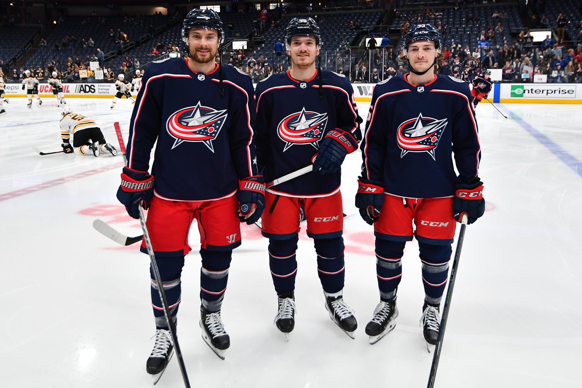 Just three Ohioans living out their dream with their hometown team. 🙌 

Cc: <a href="/sean_kuraly/">Sean Kuraly</a>, Jack Roslovic (<a href="/JRoslovic96/">Jack Roslovic</a>), Carson Meyer (<a href="/72cmeys/">Carson Meyer</a>)