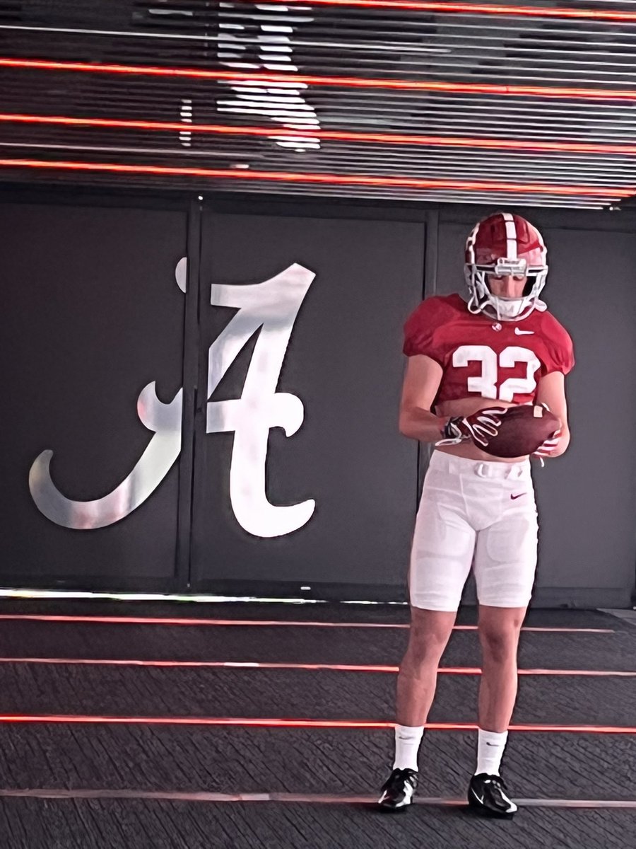 NickolasTroemel's tweet photo. Great visit with @AlabamaFTBL today! Thank you to @Carriganjohnsn @Coachnmcgriff48 @CoachHutzler for having me out! Can’t wait to be back! https://t.co/8UywRLqNwd