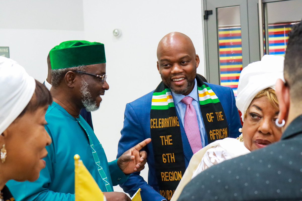 On 04.04.22 together with the Diaspora African Forum, we launched the 6th Region of Africa Flag @ the #AfCFTA Secretariat, Accra.
The diaspora represents a very important constituent of the drivers of the AfCFTA, with significant investment potential for the development of Africa