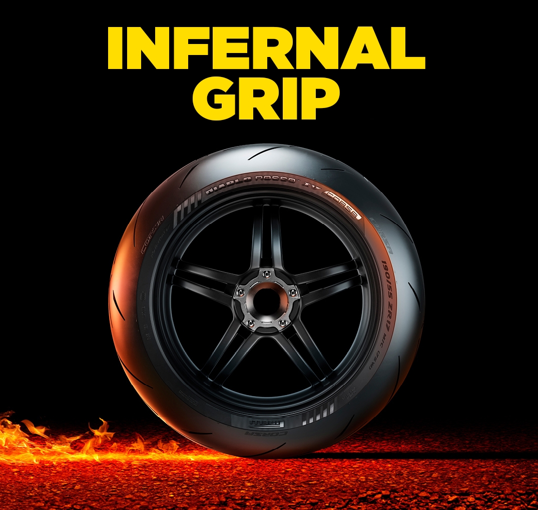 JpPirelli's tweet photo. DIABRO ROSSO™ ⅣのハイグリップバージョンのROSSO™ Ⅳ CORSAは、CORSA SPに迫るドライグリップと、必要十分なウエットグリップを両立。その秘密は、ピレリ独自のトレッドデザインにあります。
#Pirelli #ピレリ #pirellimoto #diabrorosso4corsa #diabro #diabrorosso #diabrorosso4  #infernalgrip https://t.co/nQsQlJNfqf
