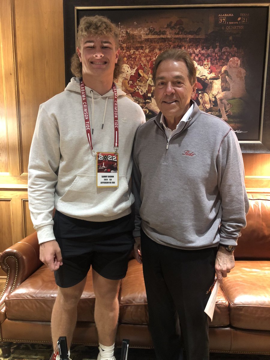 sammybrown_'s tweet photo. After a great visit and a great day, I am very blessed to receive an offer from the University of Alabama!
@CoachGolding @CoachJoeCox @Mansell247 @ChadSimmons_ @SWiltfong247 @adamgorney https://t.co/1SXXhlFAqC
