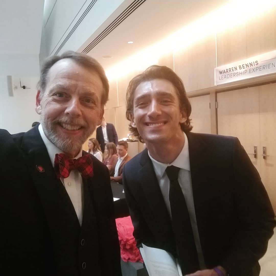 matthech's tweet photo. “Gifted leadership occurs when heart and head--feeling and thought--meet." DG Very excited to see @uofcincy @uofcincyalumni @LindnerCollege 5th #WBLE2022 @WarrenBennisUC featuring Dr. Daniel Goleman father of Emotional Intelligence Theory @fitz_jackp @KateBennis #NextLivesHere https://t.co/h1U9sO4Zxt