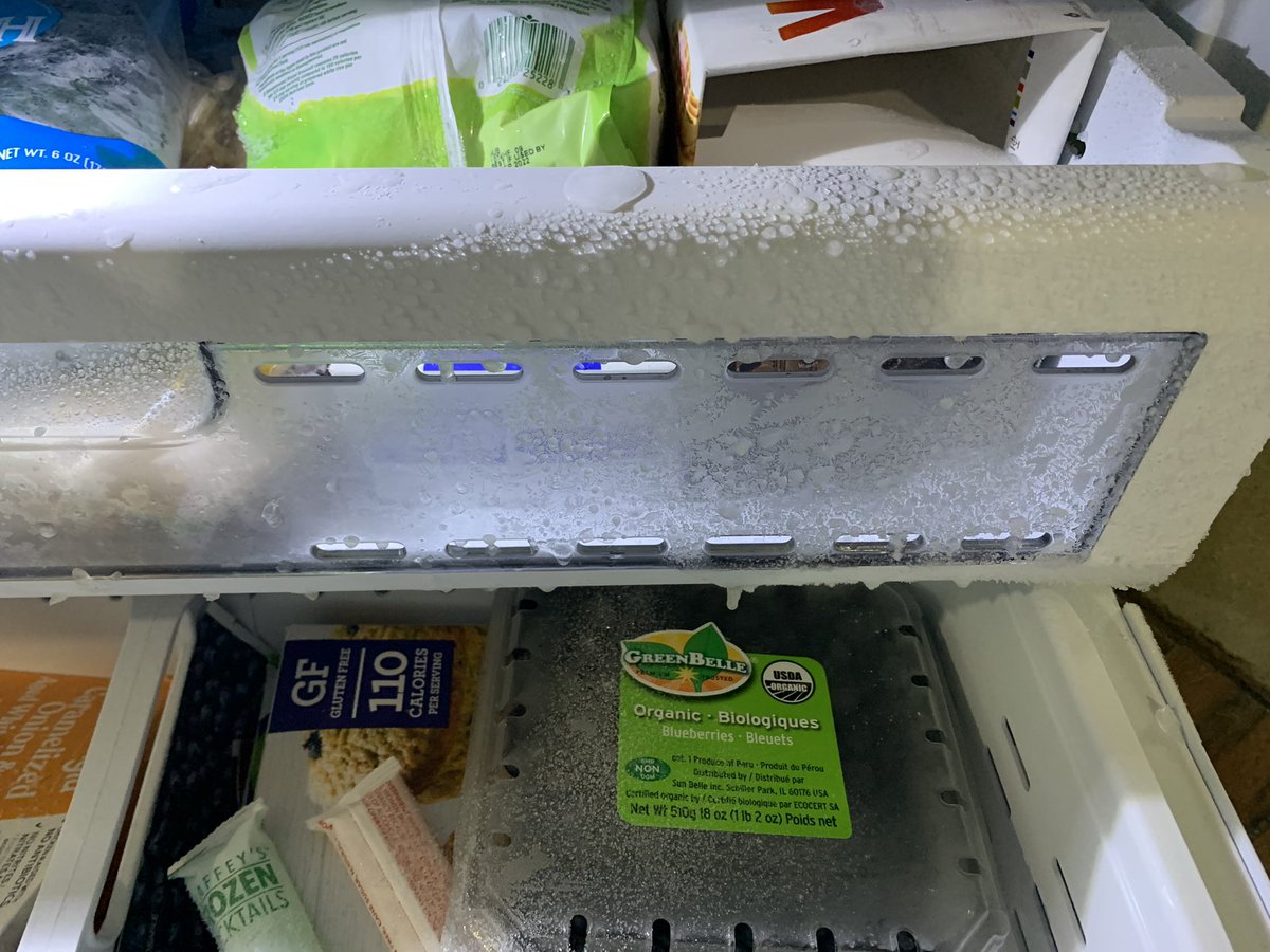 thomasjr03's tweet image. Attention!!!! Do Not Buy a #SamsungRefrigerator this has been nothing but a headache from the moment it was plugged in. I will be utilizing the service plan from #BestBuy because this will be fixed and documented
