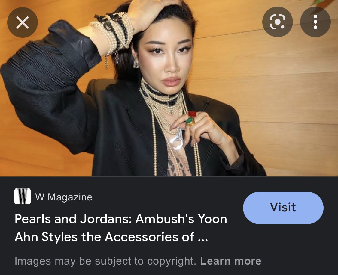 pinksooyase's tweet photo. Desmintiendo:

1) JN no estuvo con Wng en ese evento, la persona con la que sale en las fotos Yoon Ahn, quien trabaja para Dior.

2) No estuvo con GD, hubieran muchos idols que asistieron a dicho evento, así que no fue algo "privado" como lo pintan. JN fue por separado. https://t.co/m1wfEwZ2Rt