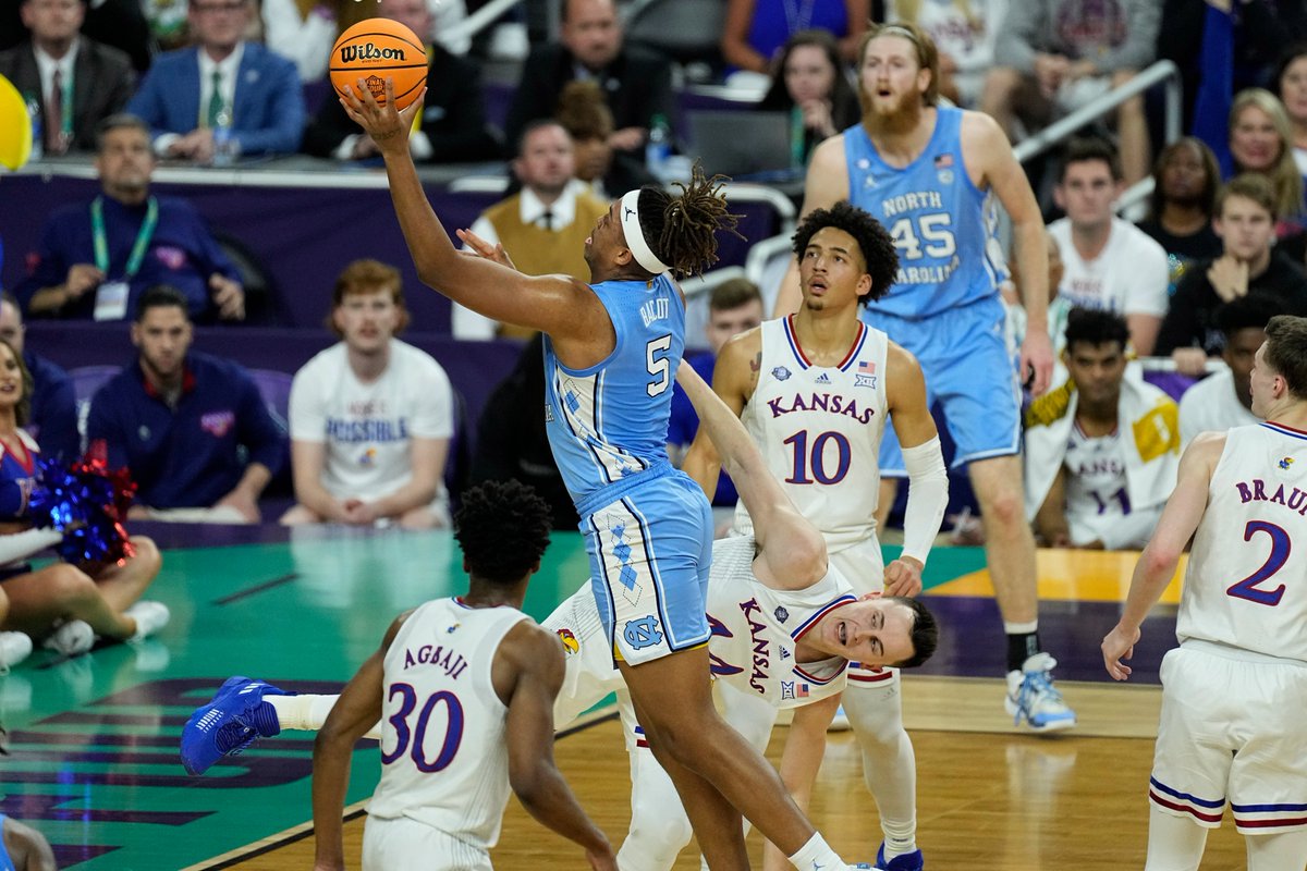 SInow's tweet photo. Armando Bacot is the first player in NCAA Tourney history to record a double-double in all six games 😤

#MarchMadness | #NationalChampionship https://t.co/rCpDPkNMbh