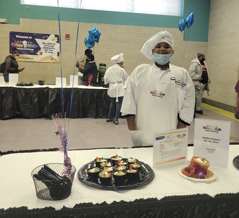 VeazieLions's tweet photo. Congratulations to Jeneya who won the Future Chef Challenge!!! https://t.co/SJCjRMNM9R