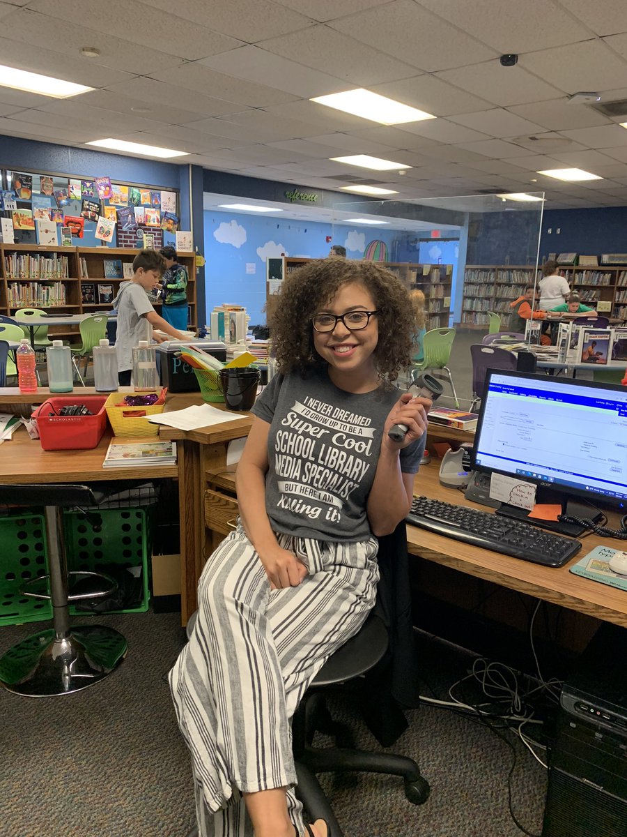 LitLibraryNC's tweet photo. Starting off National School Librarian Day by promoting ✨NEW ✨books to students that help initiate a love for reading, and increase school wide reading culture! ❤️📚
#NationalLibraryWeek 
#NCway https://t.co/ia1hSBsokp