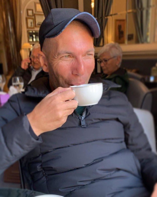 boudinassen's tweet photo. @yeeeeeraay @yuanyucumbu @Lucas_LBHT @IbaiLlanos Chouine https://t.co/VoNVYuZKEl