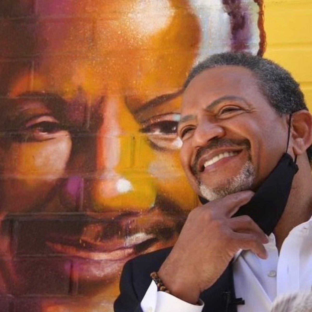 For a legend so big, Bruce never made you feel small or unimportant. He took his bright light and pointed it at all of us to lift us up too. What a heartbreaking loss. Rest In Peace, Bruce. #RememberingBruce