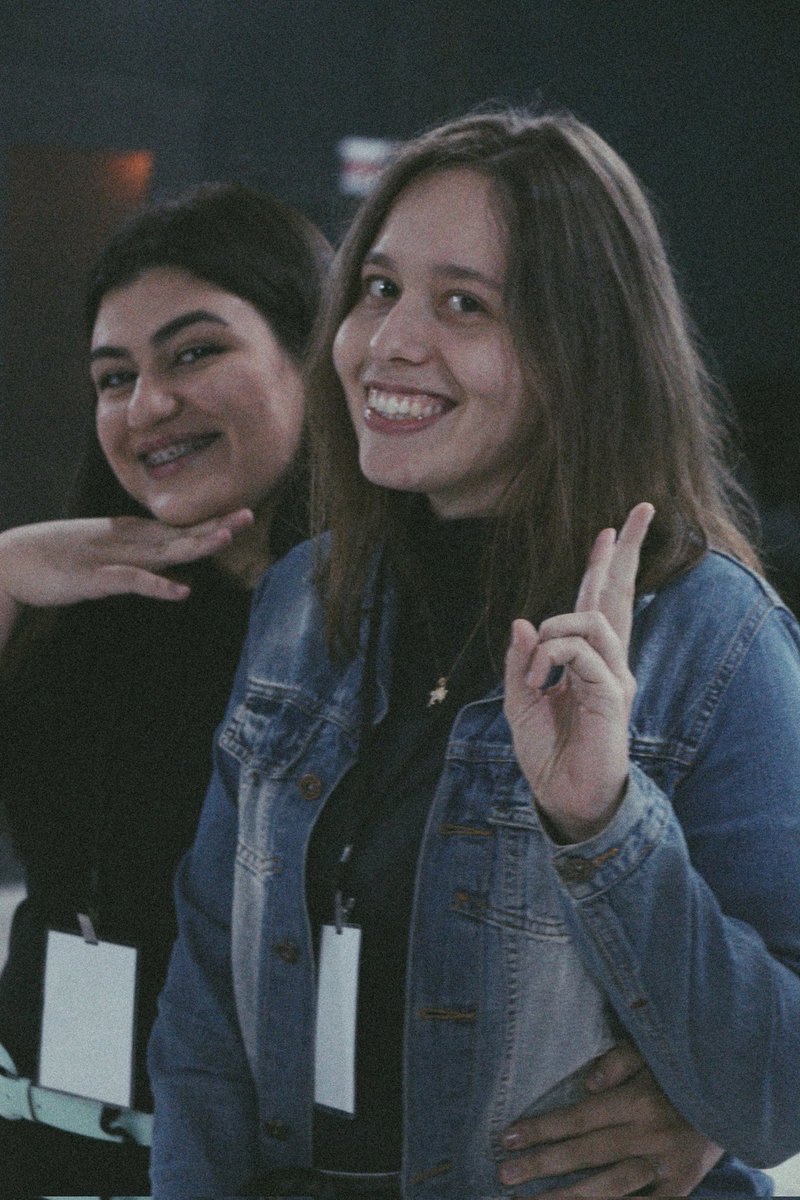 F5Laguna's tweet photo. “Como é bom e agradável quando os irmãos convivem em união!É como óleo precioso derramado sobre a cabeça.” 
Salmos 133:1-2 Parte A

Como é bom estar com nossos amigos!! 🧡 https://t.co/BkeQM66Hgv