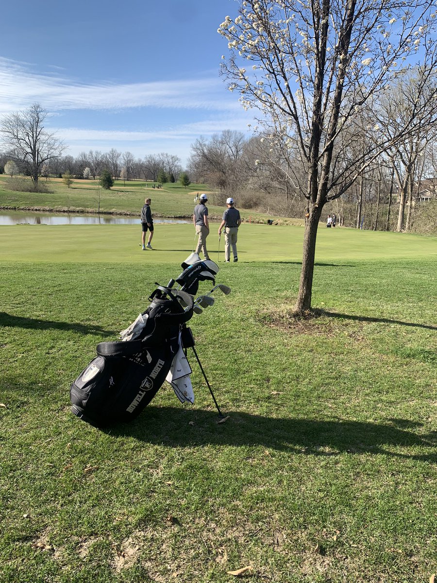 GolfFhn's tweet photo. Varsity defeated Troy today 169-180 at Woods Fort! 
Key- 38
Grabowski- 43
Renz- 43
McDermott- 45
Ising- 47 https://t.co/gmHf9rOFzf